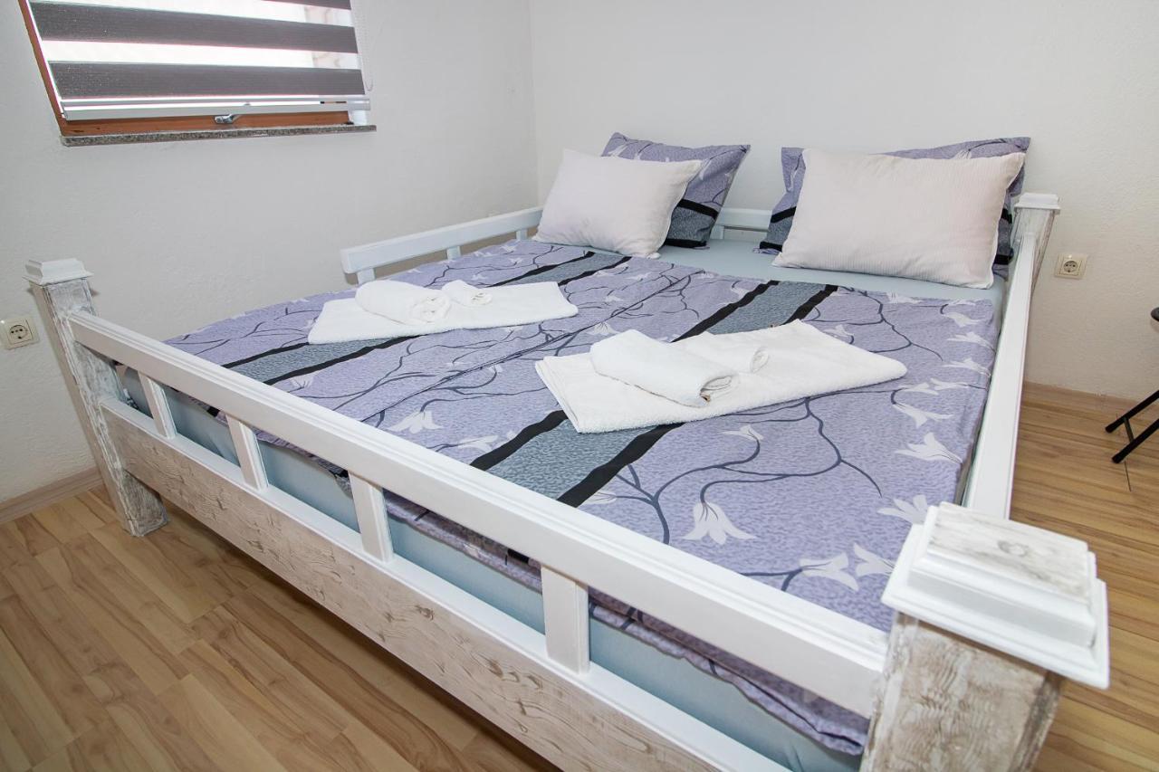 Miro Apartments II Мостар Екстер'єр фото